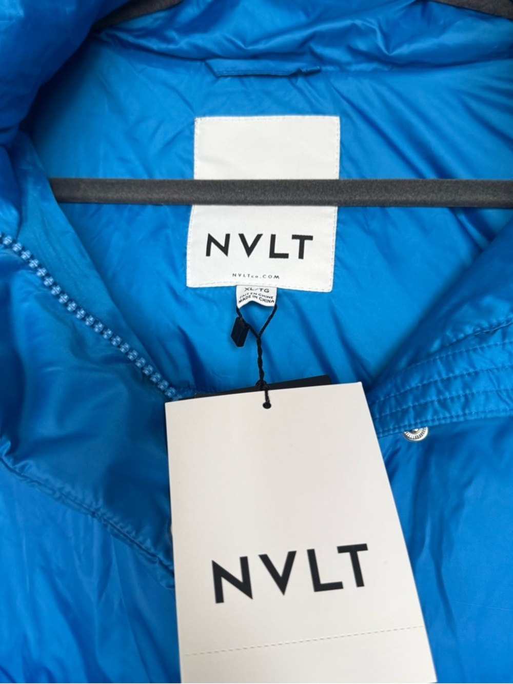 NVLT NWT Wonder Puff Cropped Puffer Jacket XL Detachable Hood Ocean - Picture 6 of 15